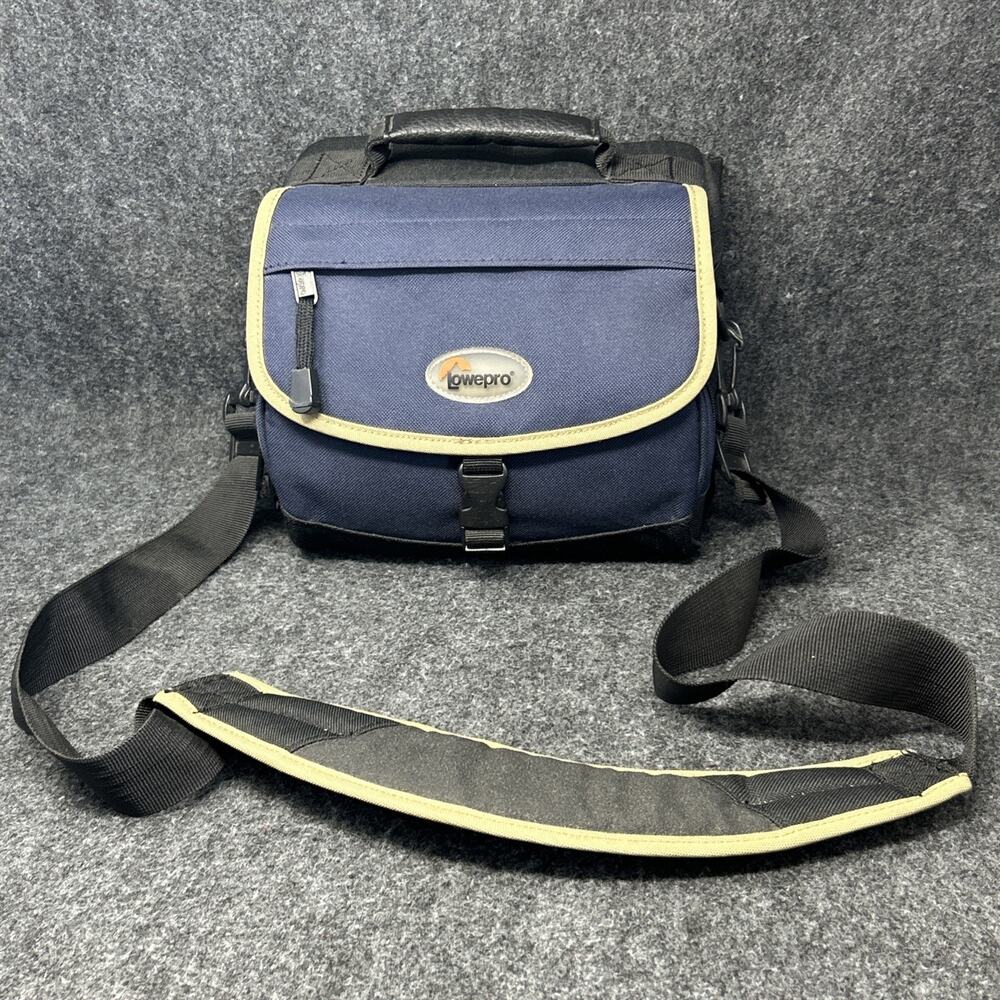 Lowepro Nova 1 Camera Bag Blue Padded Shoulder Case Weather Resistant 9x7x7